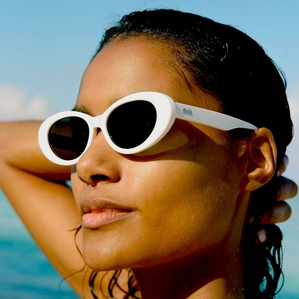 Solid & Striped Le Specs Ditch Sunglasses in White